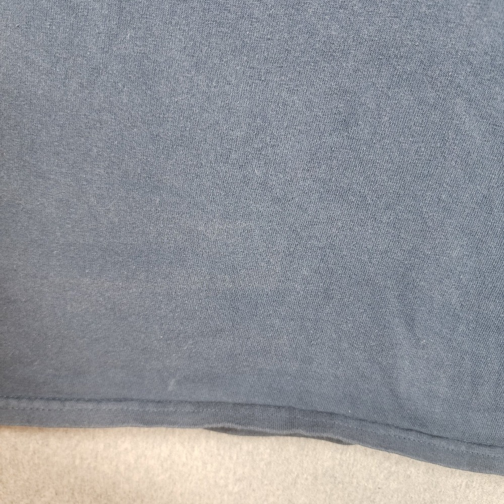 Gildan Bermuda Graphic Tee Kids Medium Navy Blue Good Distressed Souvenir Shirt - Picture 5 of 12